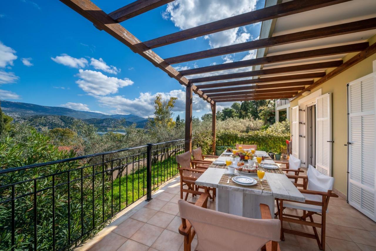 Cinema Themed House In Argostoli Villa Екстериор снимка
