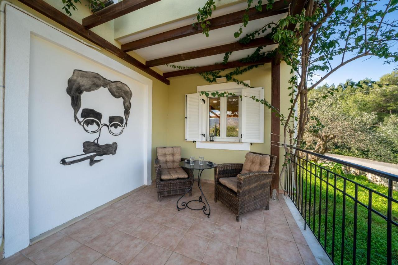 Cinema Themed House In Argostoli Villa Екстериор снимка